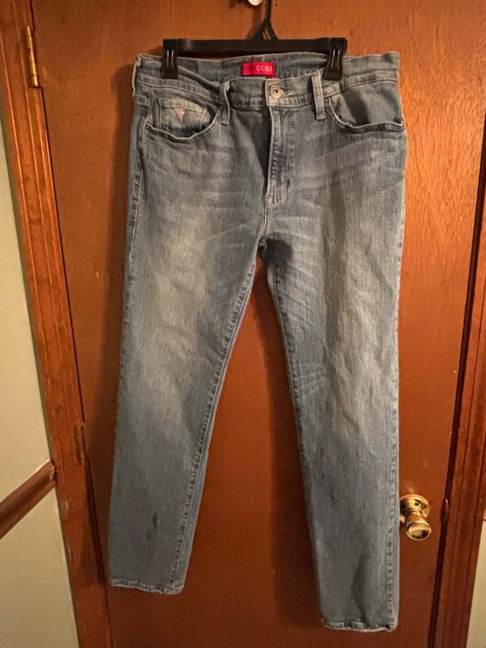 GUESS Men's Slim-Fit Medium Wash Denim Jeans, Size 34x32